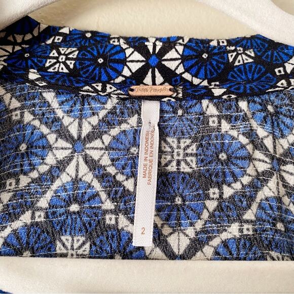 Free People | Melody Mini Dress Geometric Print Tie Neck Boho Blue Black Size 2 - Picture 6 of 7